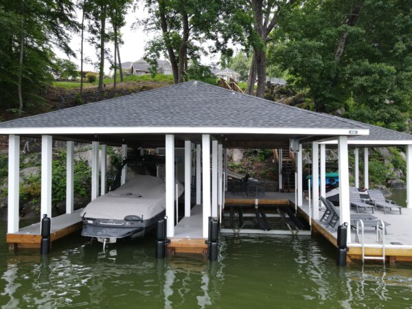 Double Corner Dock Mount w/soft rotating Polyform Fenders - Image 4