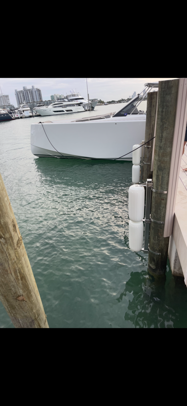 Double Stackable Piling Dock Mount w/soft rotating Polyform Fenders - Image 11