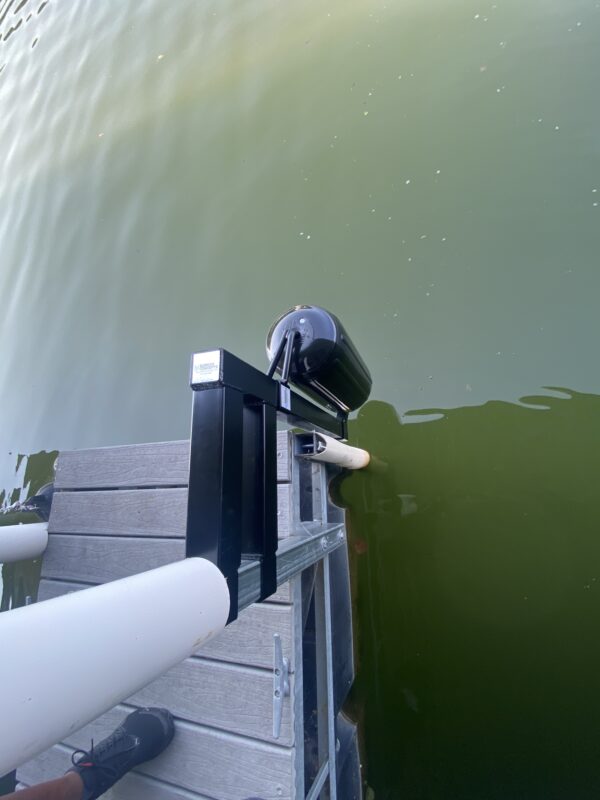Lower Dock Extension w/soft rotating Polyform Fenders - Image 12